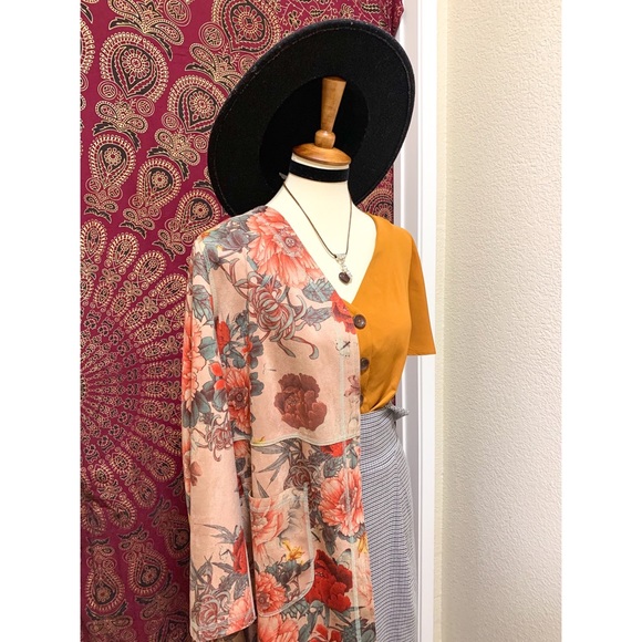 π Amazing summer city top - Picture 11 of 11